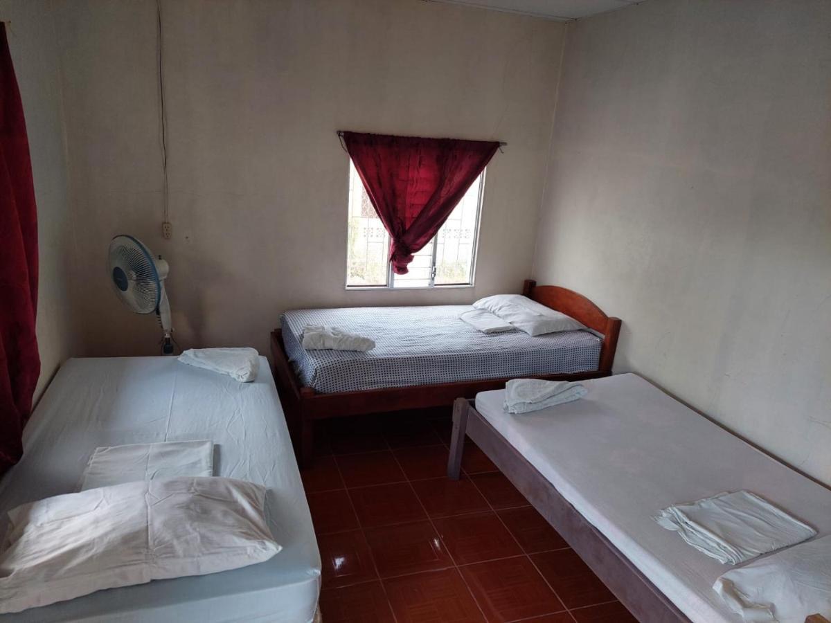 Guest House Nena 모요갈파 외부 사진