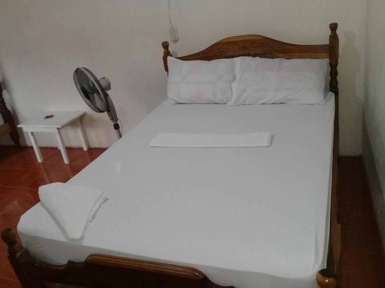 Guest House Nena 모요갈파 외부 사진